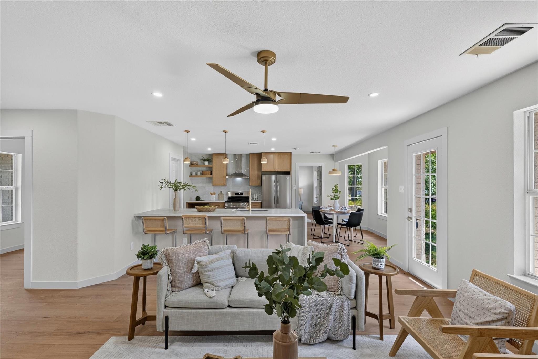 258 Pine View LOOP