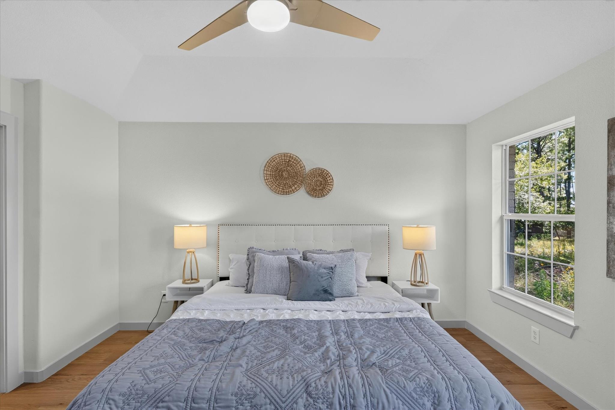 258 Pine View LOOP