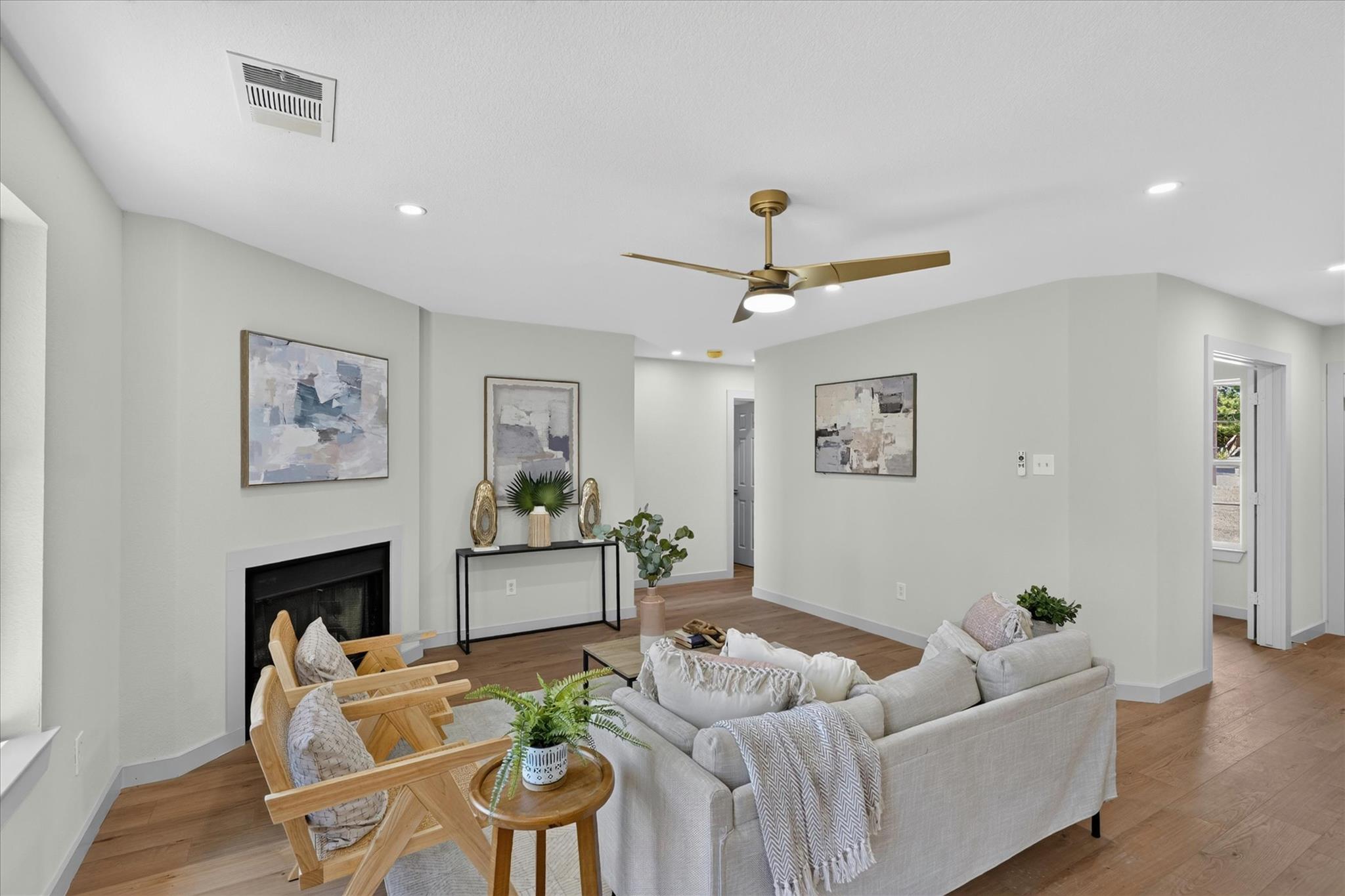 258 Pine View LOOP