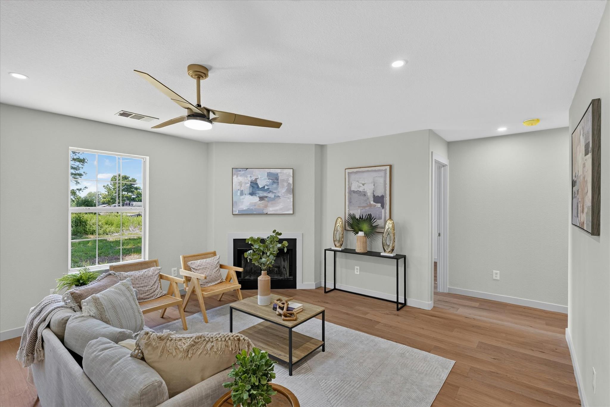 258 Pine View LOOP
