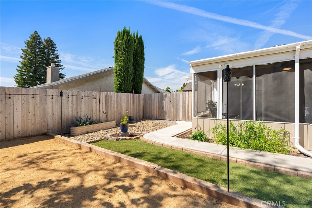 11 Betsey Way
