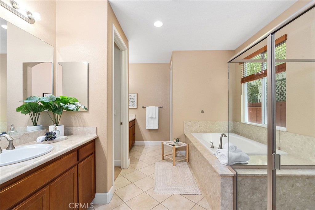 3115 Tule River Way