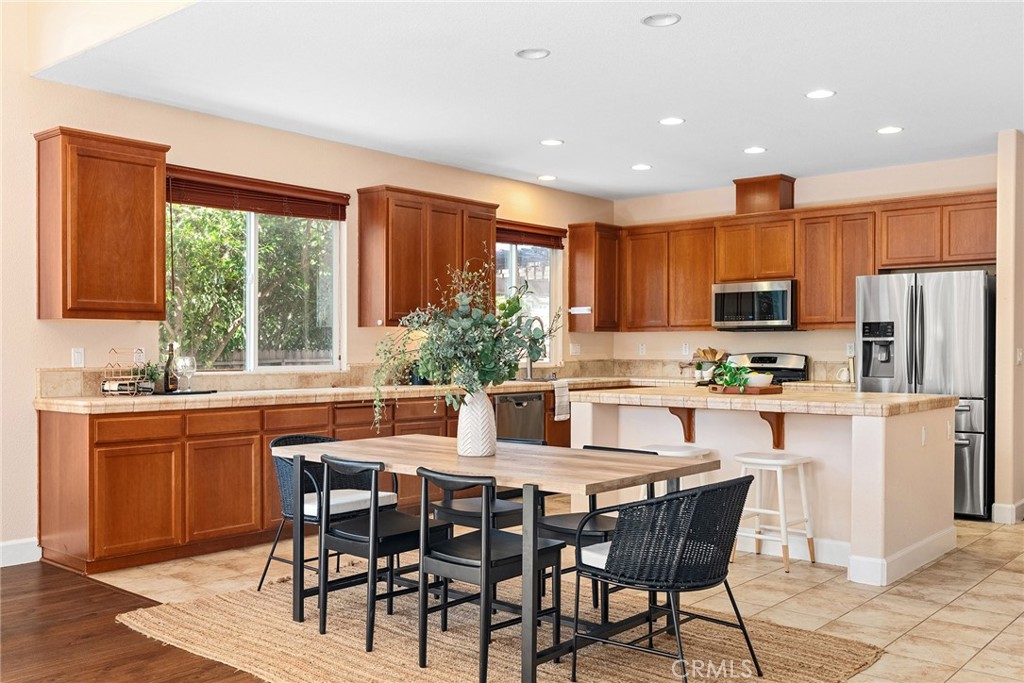 3115 Tule River Way
