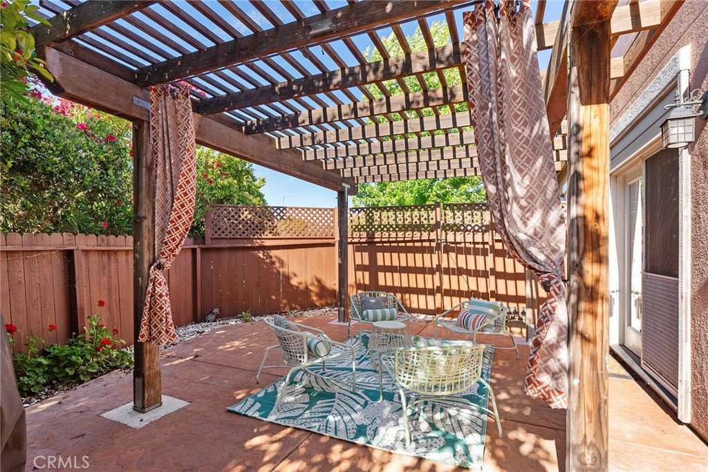 3115 Tule River Way