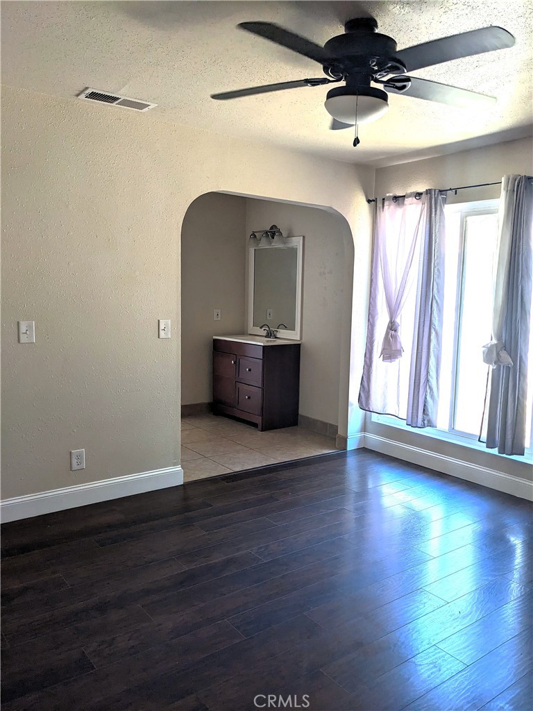1103 Greenwich Drive