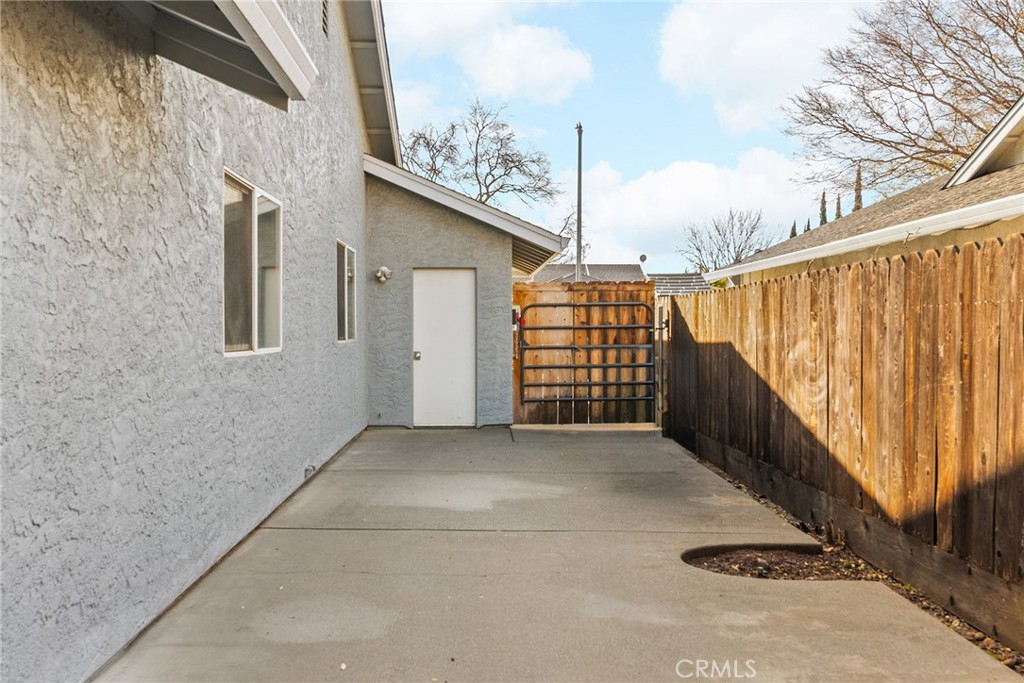 2699 Silver Oak Drive