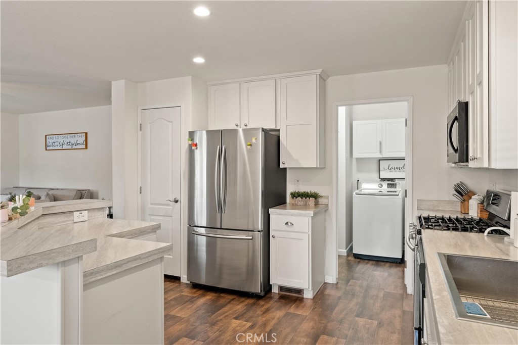 267 Camino Sur Street