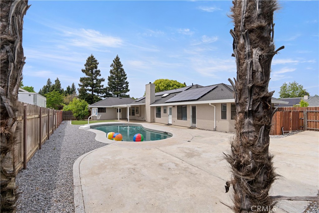 1635 Almendia Drive