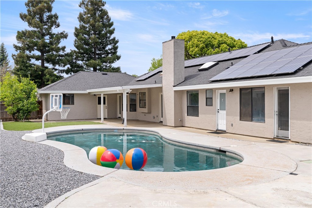 1635 Almendia Drive