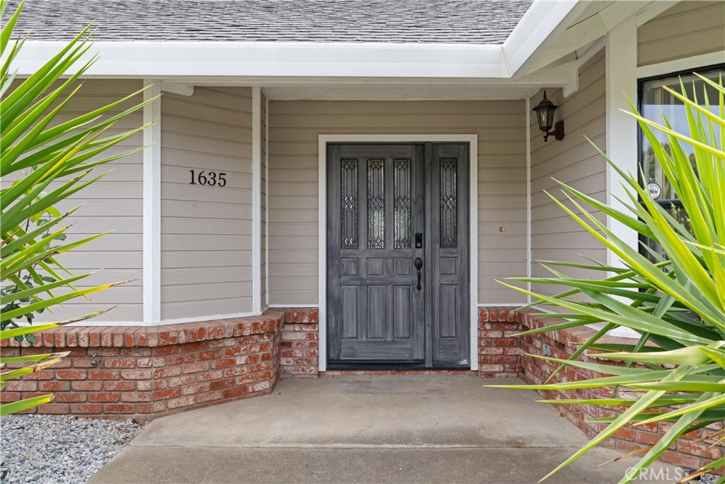 1635 Almendia Drive