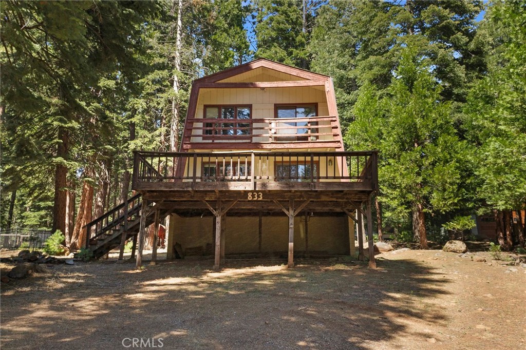 833 E Mountain Ridge Road
