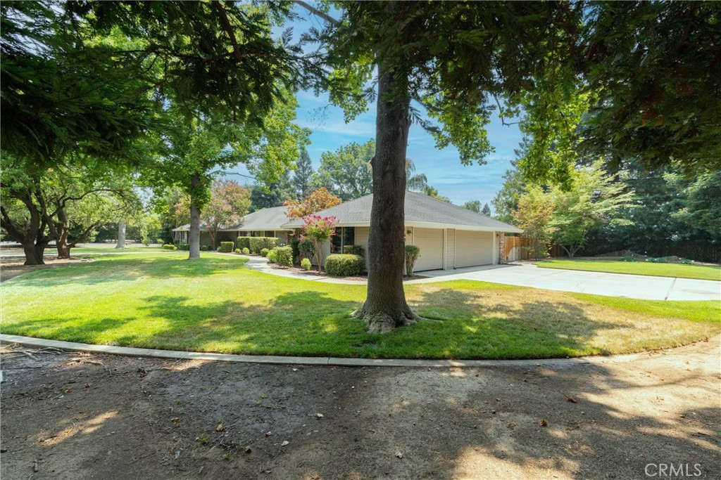 2535 G Warren Drive