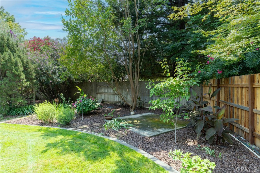 2535 G Warren Drive