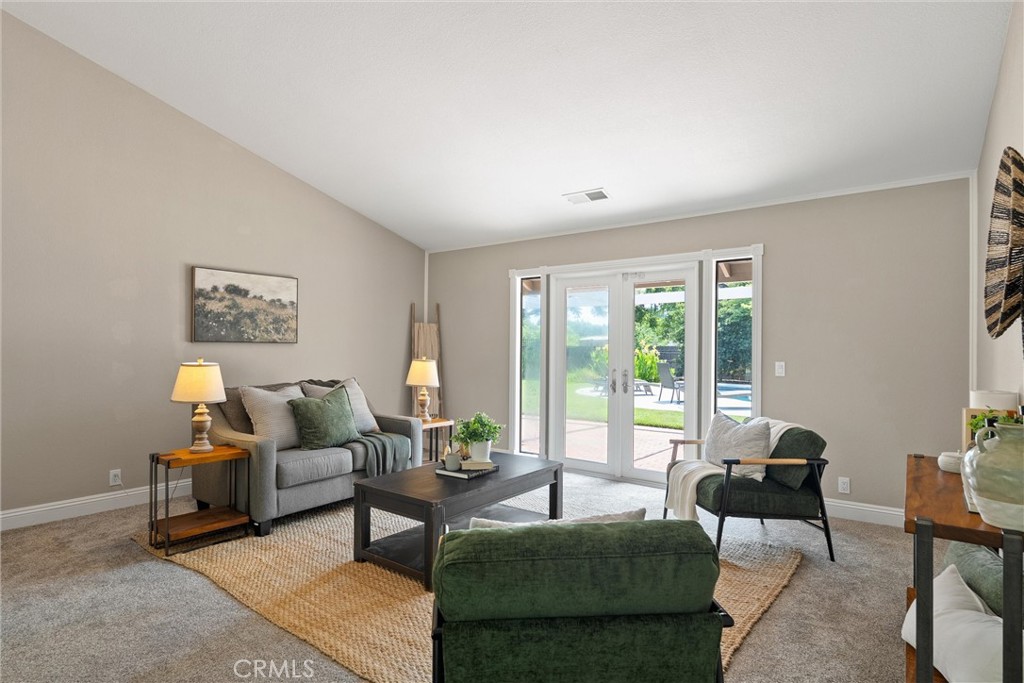 2535 G Warren Drive