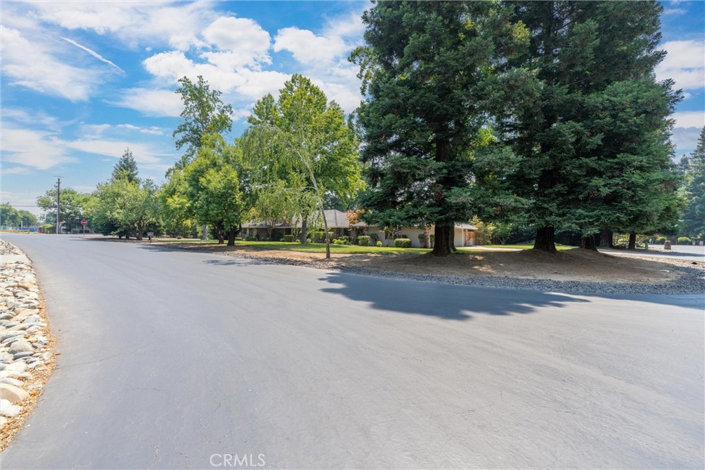 2535 G Warren Drive