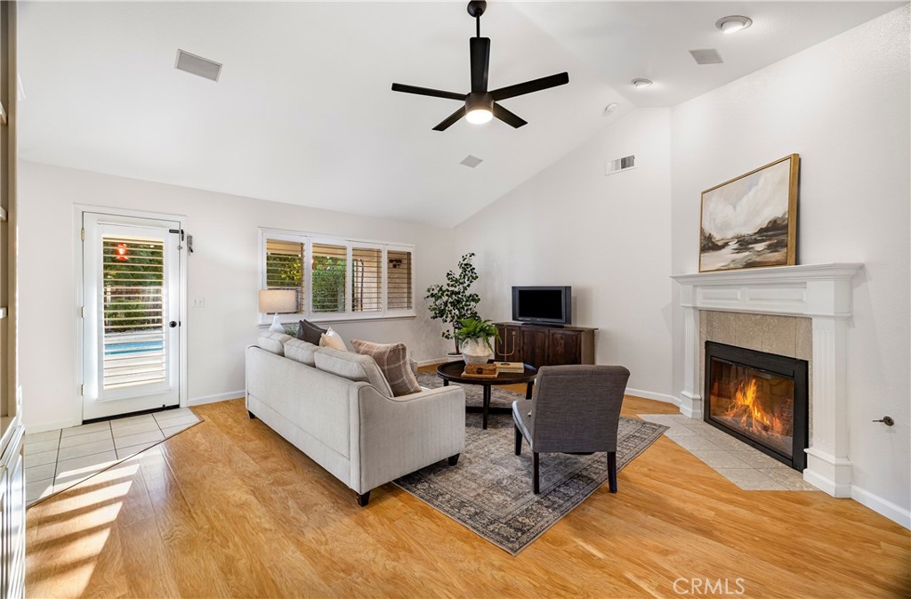 2286 Burlingame Drive