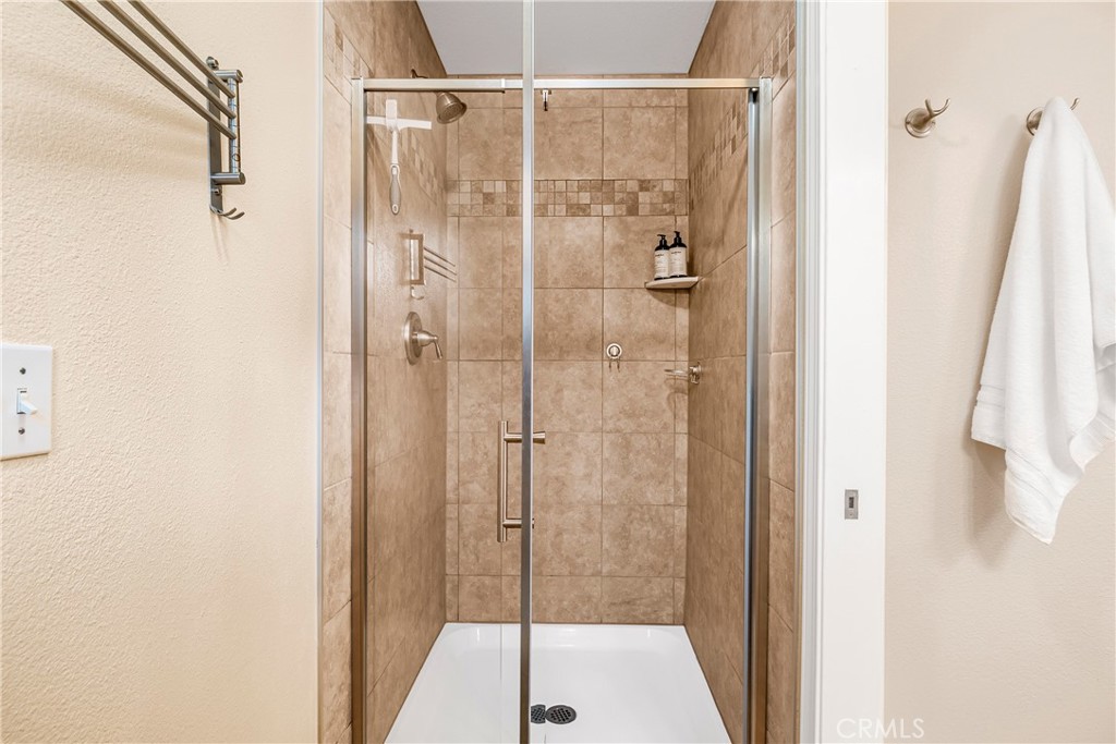 2286 Burlingame Drive