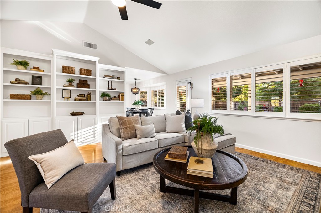 2286 Burlingame Drive