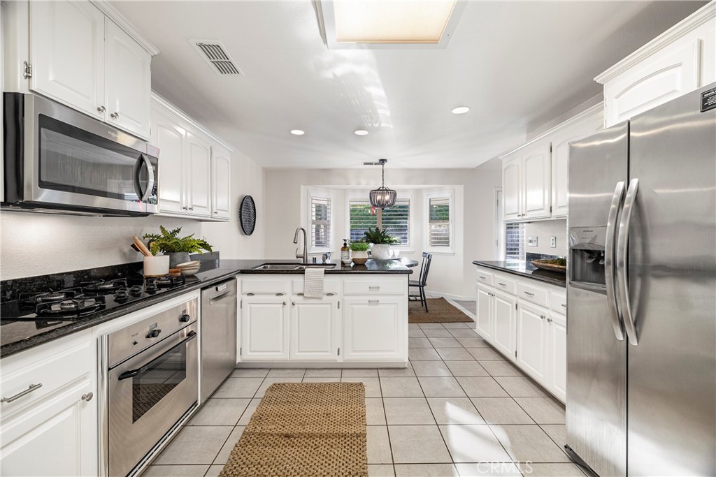 2286 Burlingame Drive