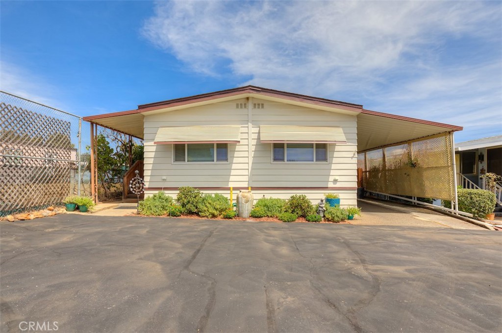 1675 Manzanita Avenue 82