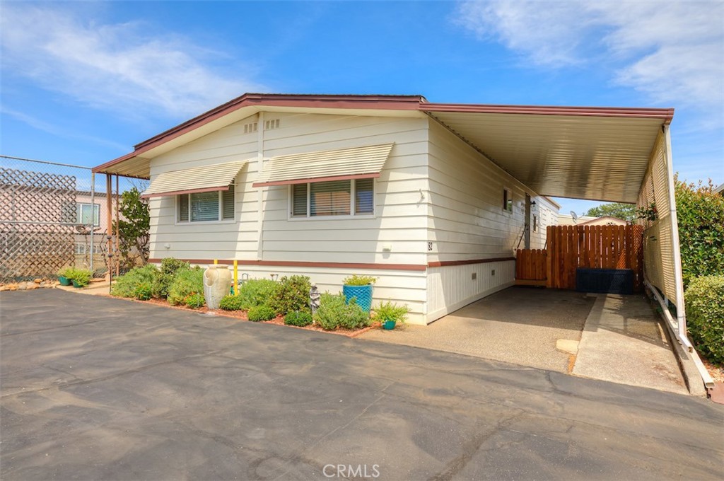 1675 Manzanita Avenue 82