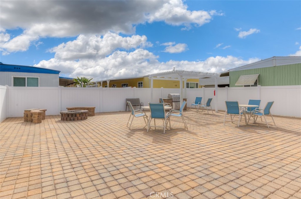 1675 Manzanita Avenue 82