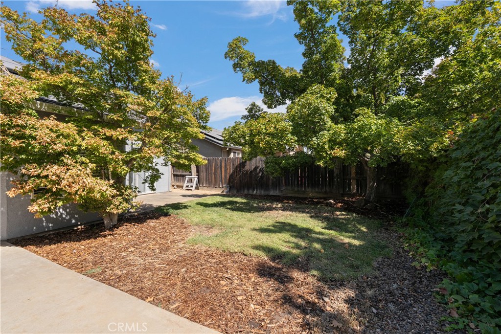 1555 Champlain Way