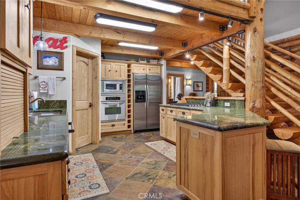 489 Dinsmore Drive