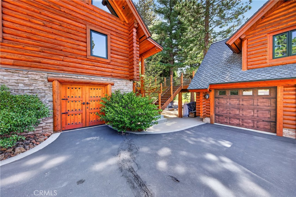 489 Dinsmore Drive