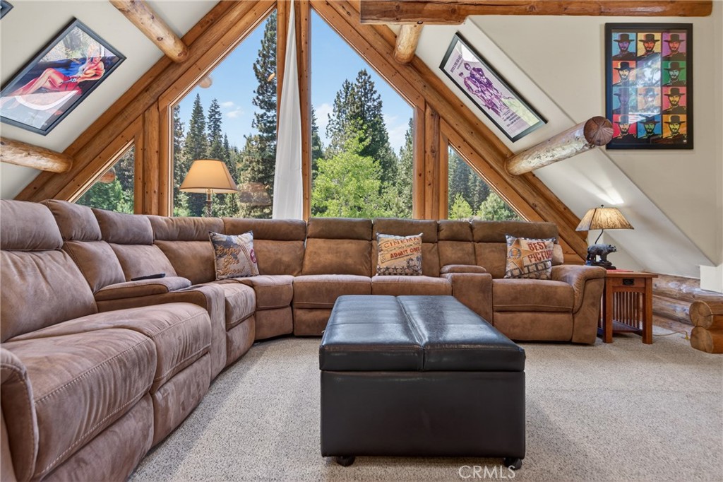 489 Dinsmore Drive