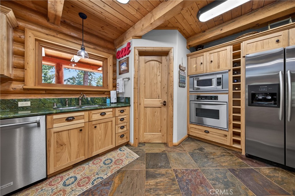 489 Dinsmore Drive