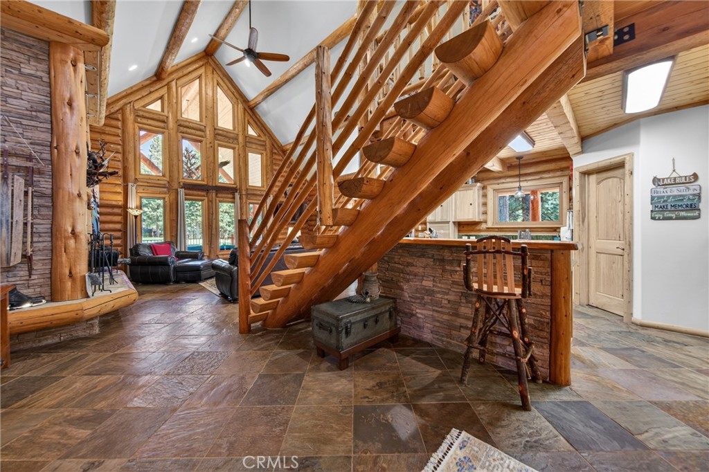489 Dinsmore Drive