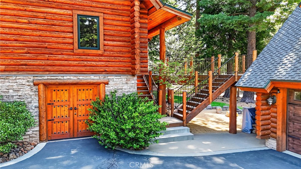 489 Dinsmore Drive