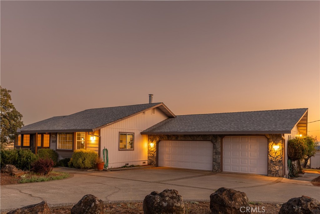 3070 Royal Meadow