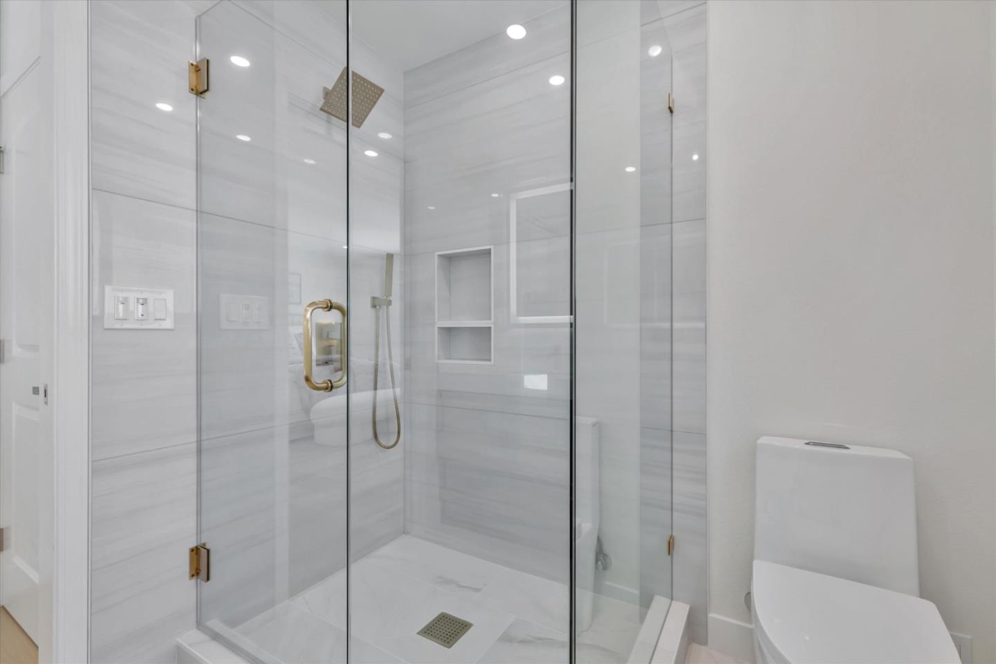 19701 Via Escuela DR