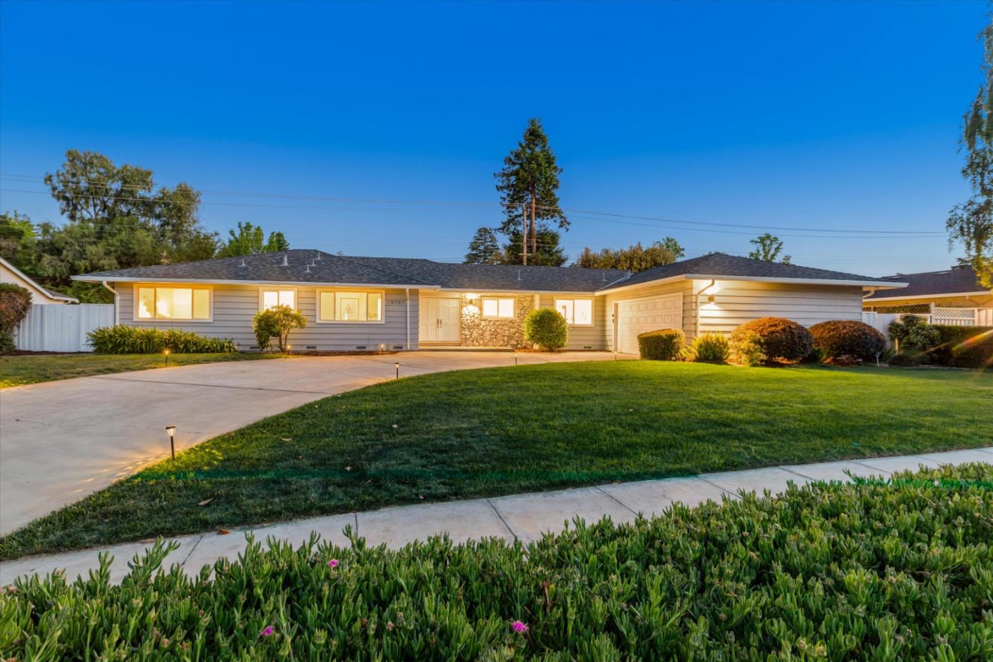 19701 Via Escuela DR