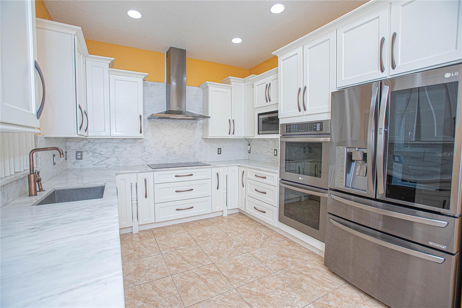 3402 OAKMONT CT