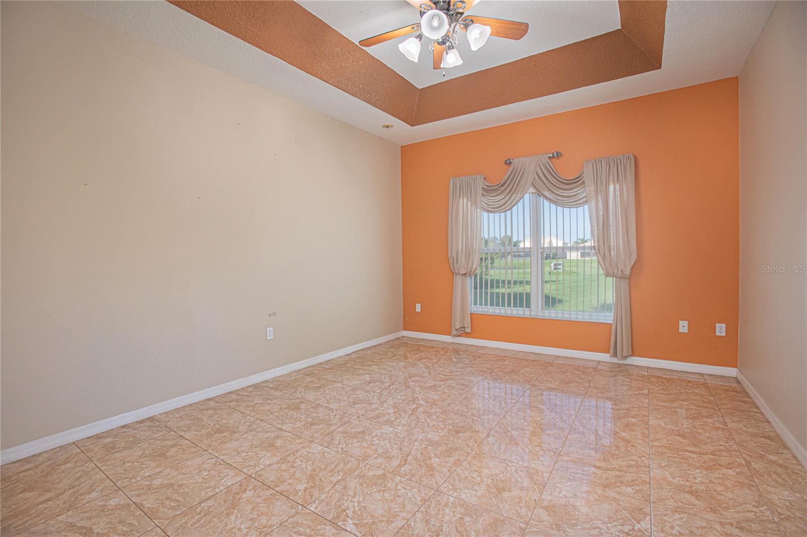 3402 OAKMONT CT