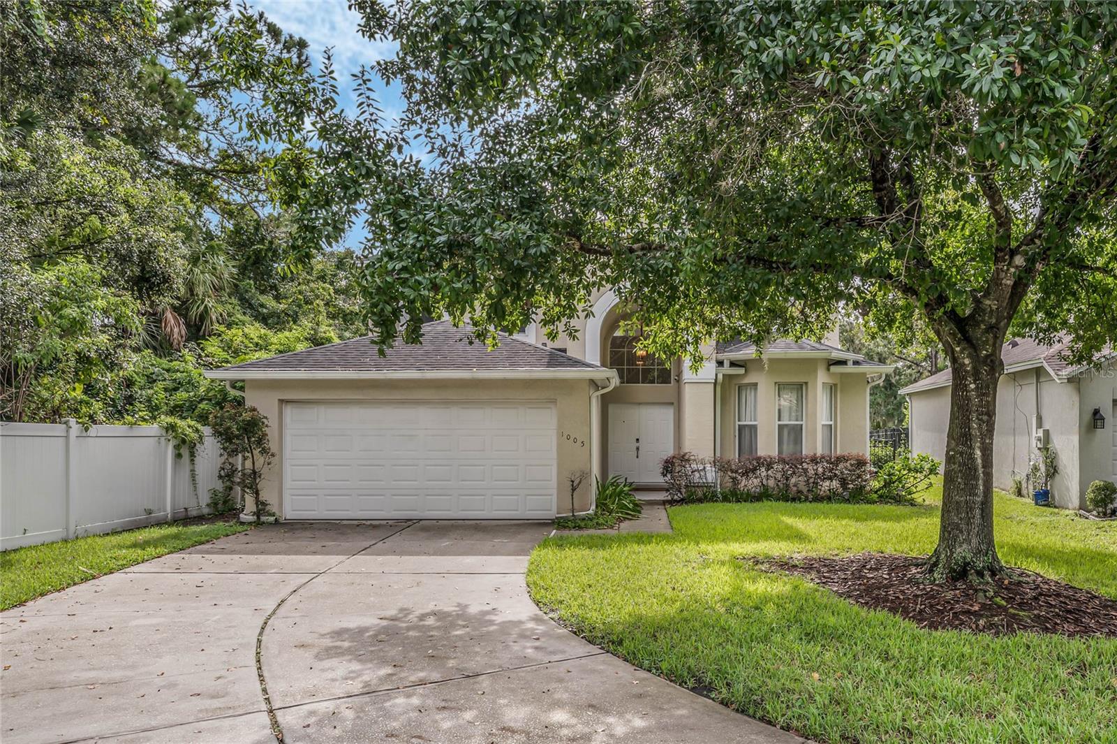 1005 EKANA GREEN CT