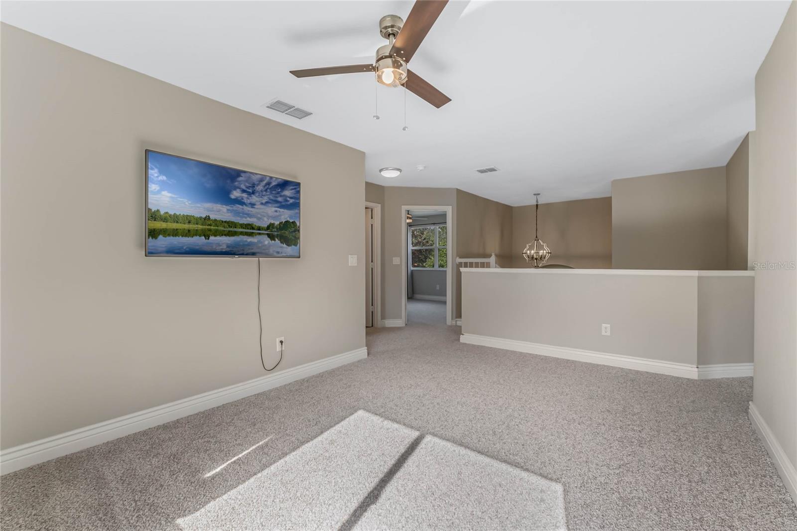 1005 EKANA GREEN CT