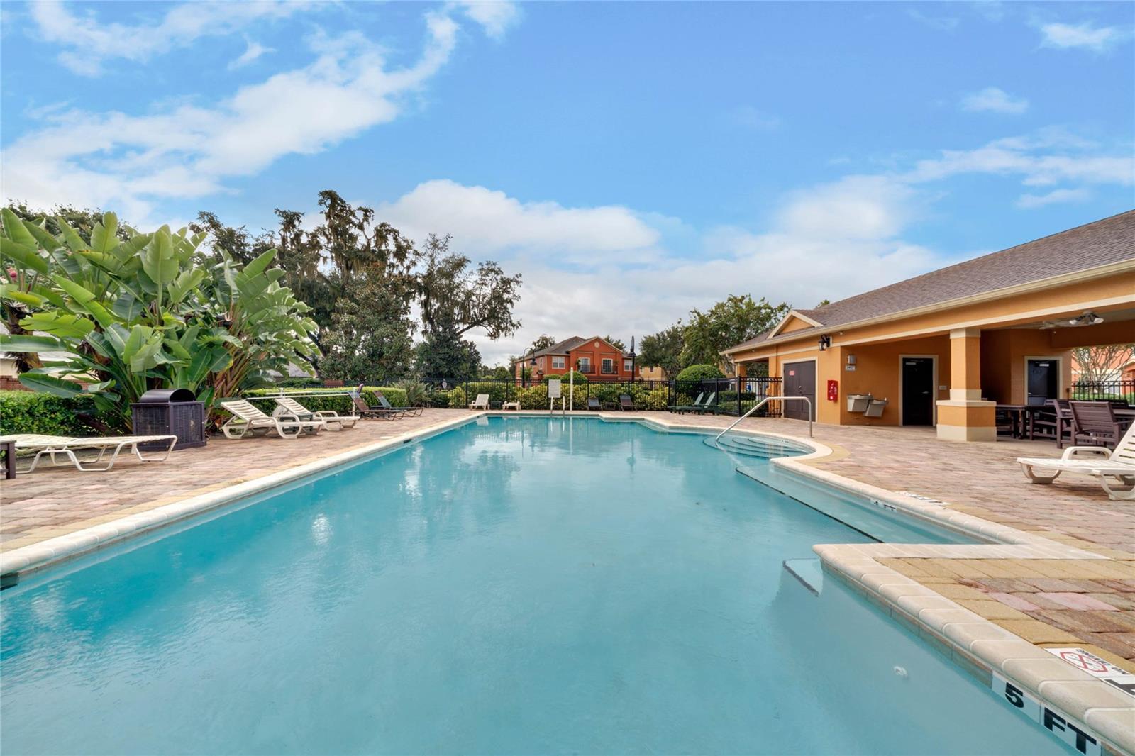 1211 LITTLE GEM LOOP