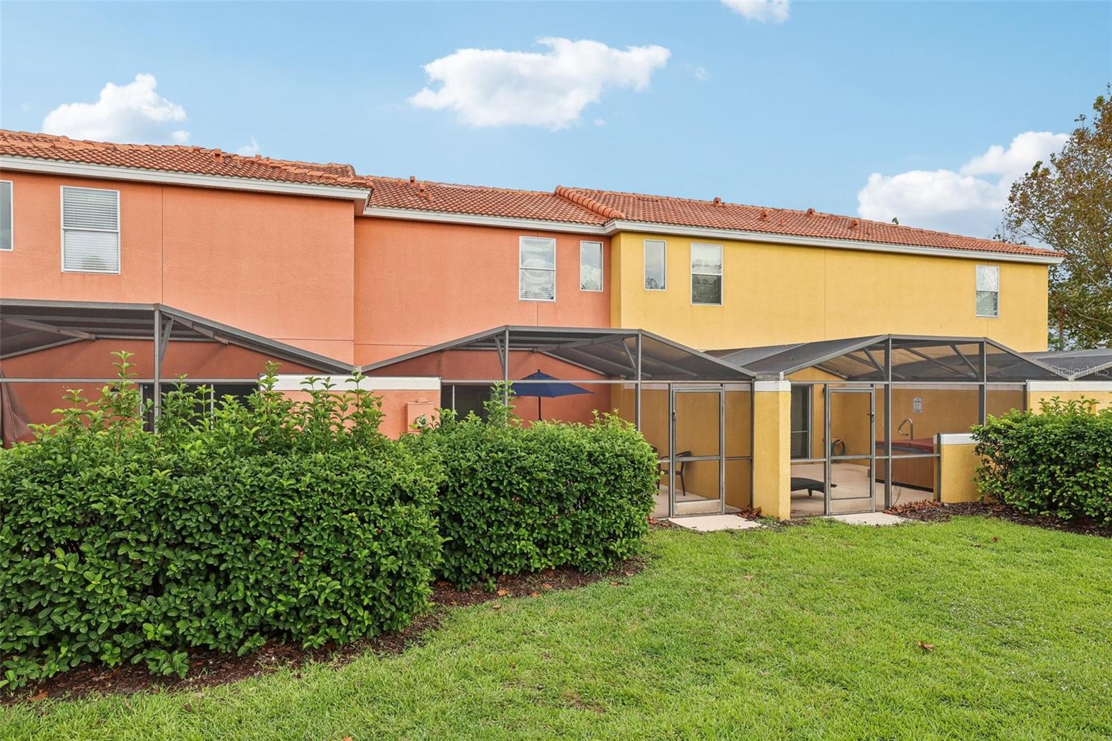 3004 BIRD OF PARADISE LN