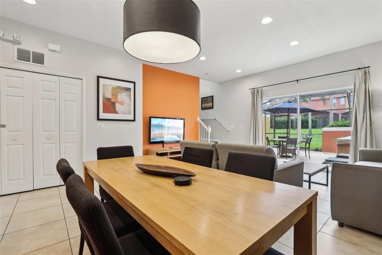 3004 BIRD OF PARADISE LN