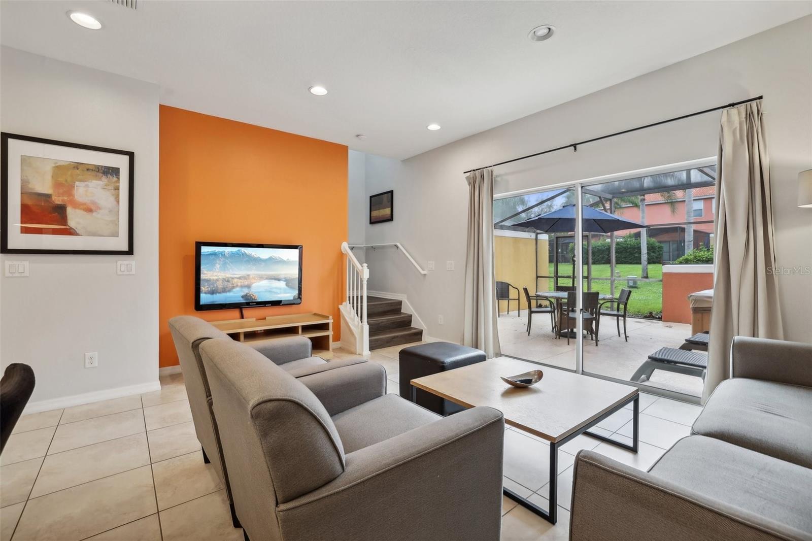 3004 BIRD OF PARADISE LN