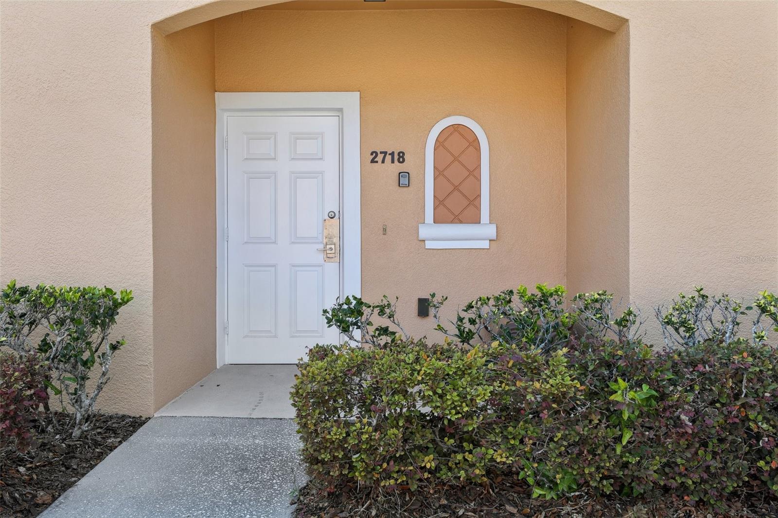 2718 BUSHMAN DR