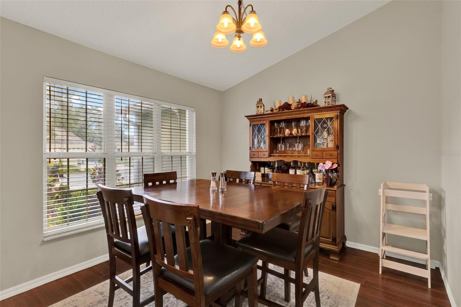 3499 WOODLEY PARK PL