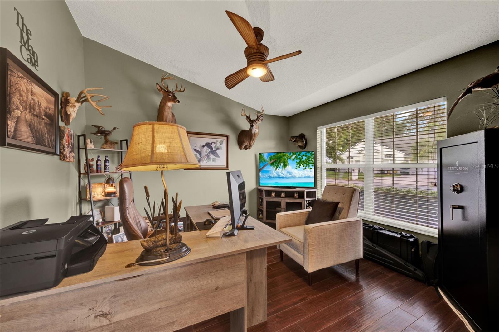 3499 WOODLEY PARK PL