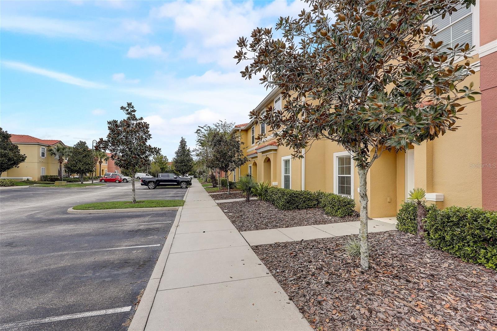 3019 WHITE ORCHID RD