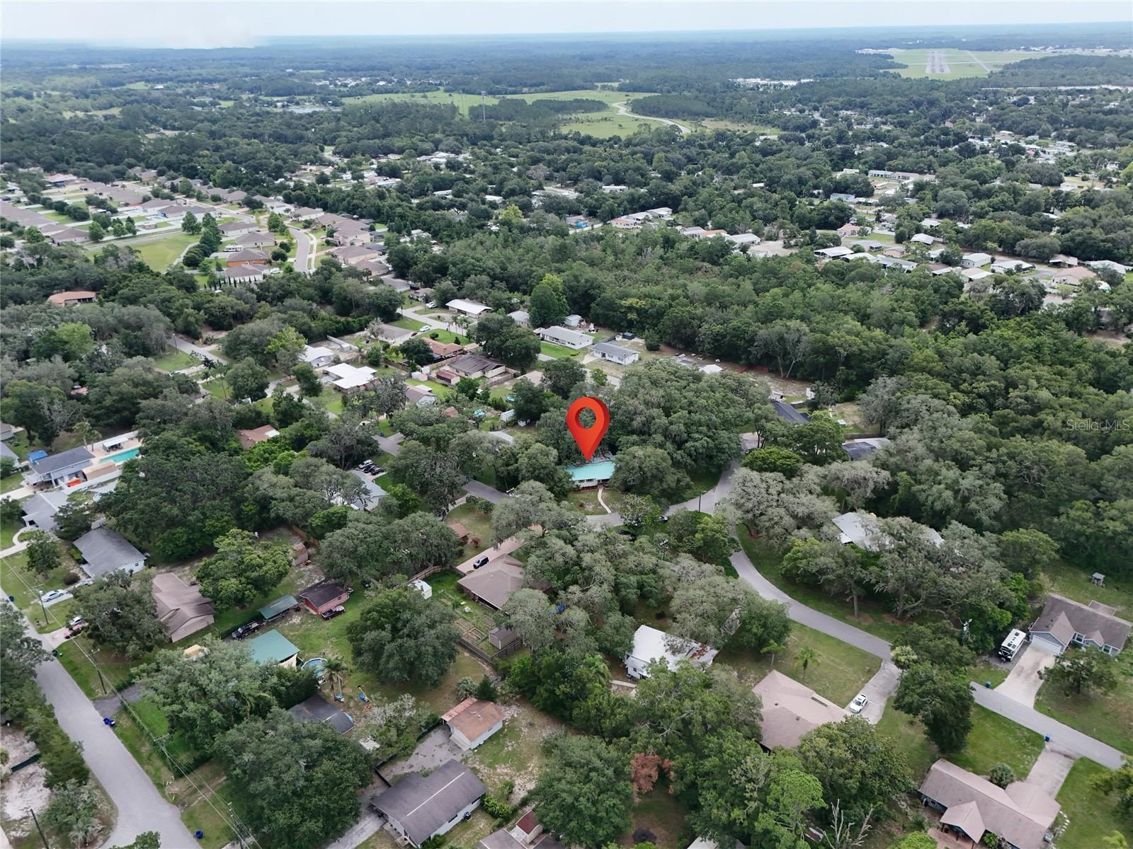 22 POINSETTIA DR