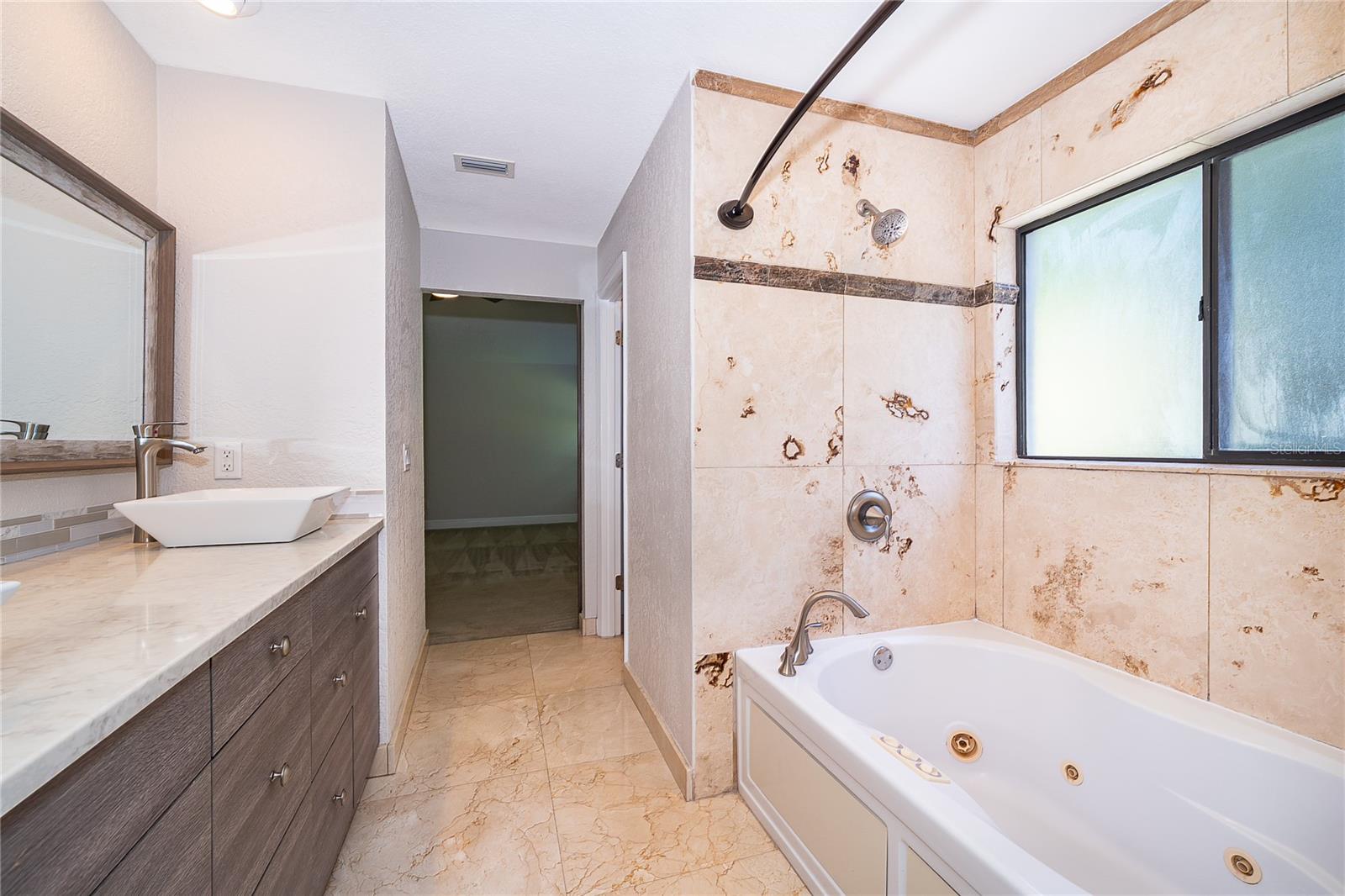 4651 TIFFANY WOODS CIR